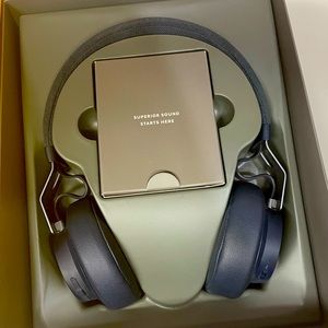 Jabra Move Style Edition Wireless Stereo Headphones Navy blue (New model)